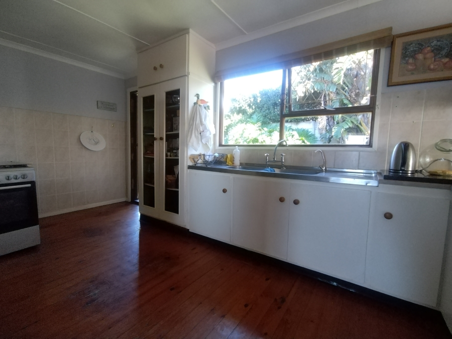 4 Bedroom Property for Sale in Noorsekloof Eastern Cape